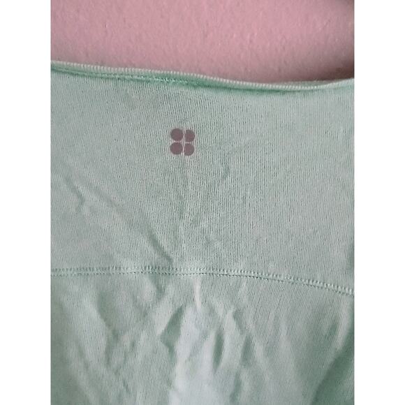 Sweaty Betty Simhasana Pullover in a mint green color small teal beachy coastal - Picture 10 of 10